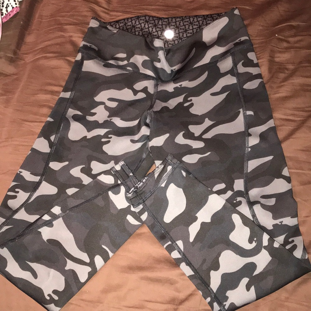 Vineyard Vines leggings